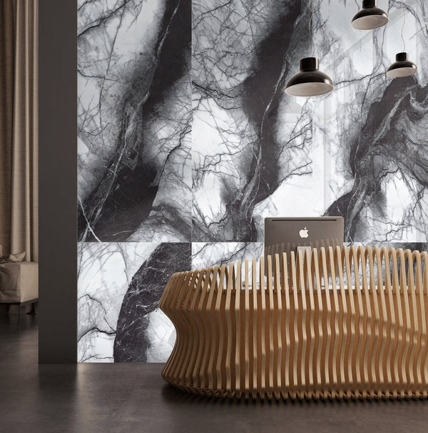 Victorinox Black High Glossy