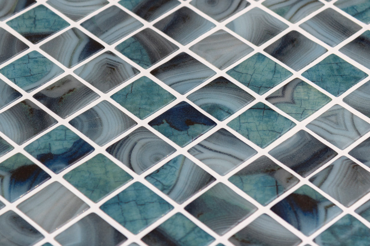 Borneo Turqouise Dot